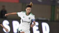 نجمة المنتخب المغربي تسجل 8 أهداف في مباراة واحدة بالسعودية!
